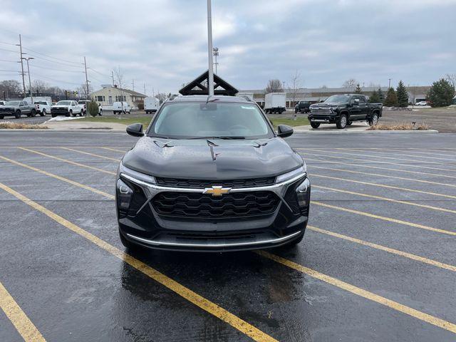 new 2026 Chevrolet Trax car, priced at $27,610
