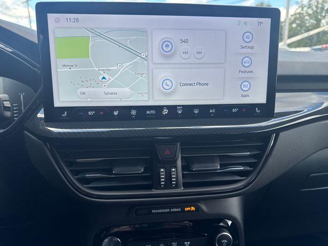 used 2023 Ford Escape car, priced at $24,749