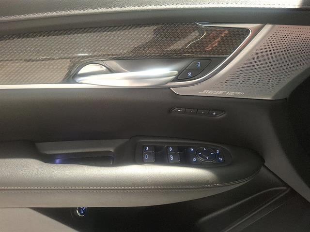 used 2023 Cadillac XT5 car, priced at $39,777