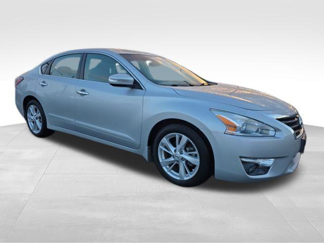 used 2013 Nissan Altima car, priced at $11,986