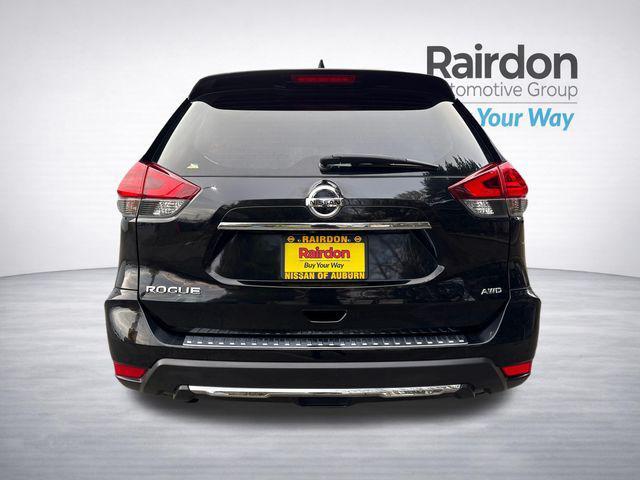 used 2017 Nissan Rogue car