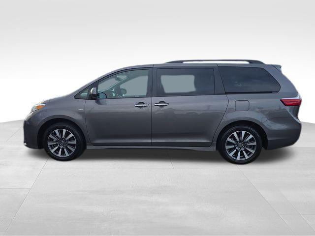 used 2018 Toyota Sienna car, priced at $28,650