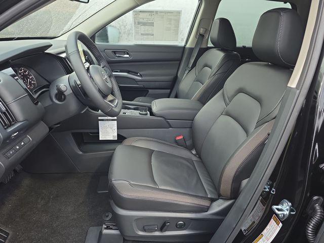 used 2025 Nissan Pathfinder car, priced at $37,885
