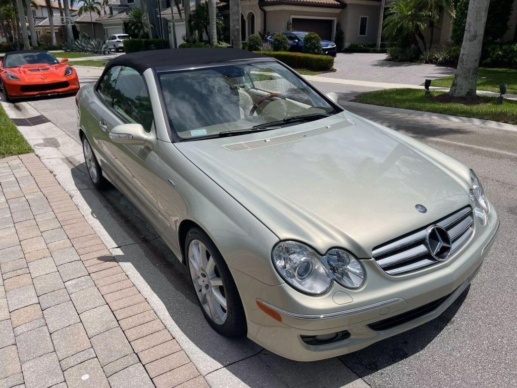 used 2007 Mercedes-Benz CLK-Class car, priced at $26,749