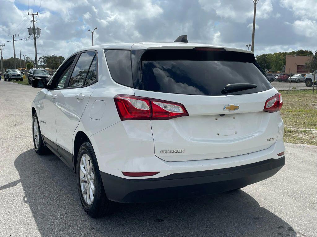 used 2021 Chevrolet Equinox car, priced at $10,999