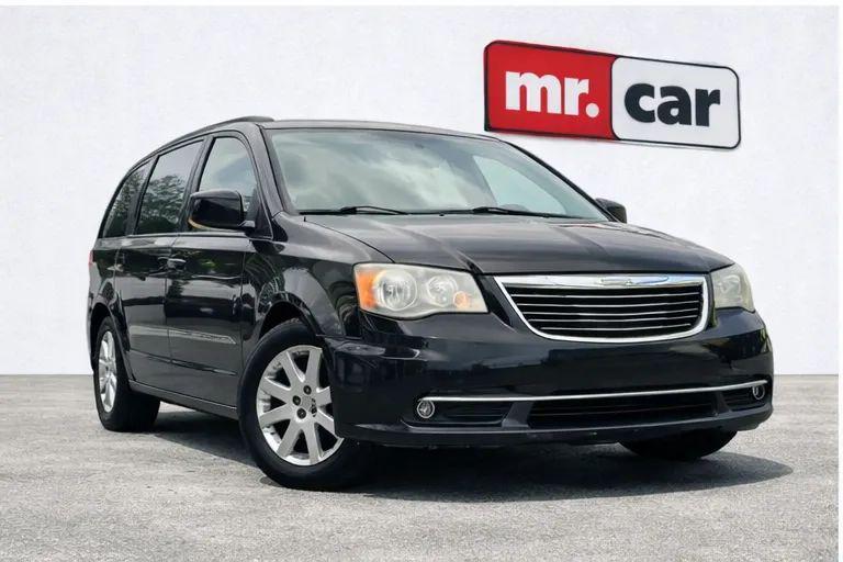 used 2014 Chrysler Town & Country car, priced at $7,999