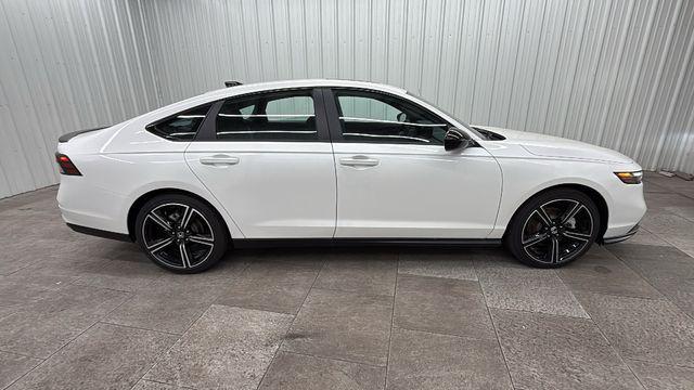 new 2026 Honda Accord Hybrid car, priced at $35,091