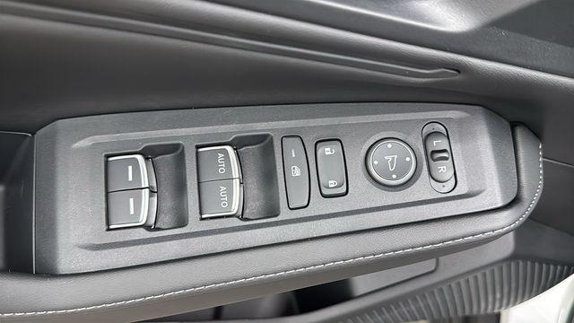 new 2026 Honda Accord Hybrid car, priced at $35,091