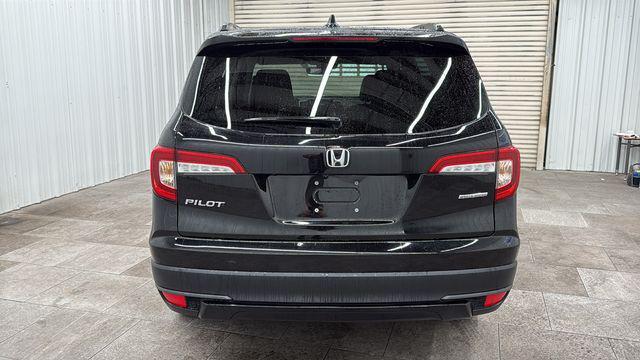 used 2022 Honda Pilot car, priced at $35,980