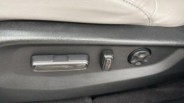 2022 Lunar Silver Metallic Honda CR-V