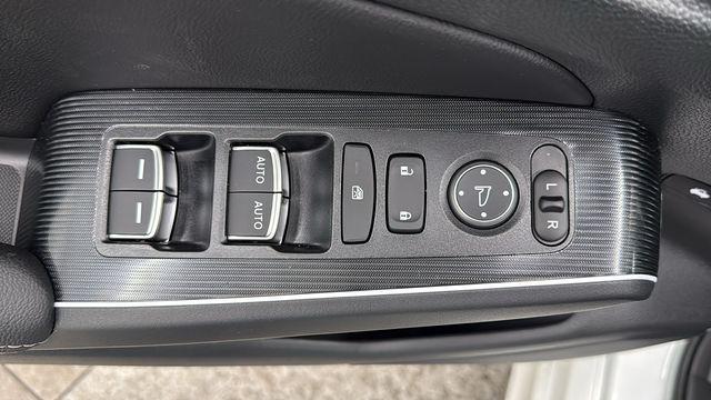 new 2026 Honda Civic Hybrid car, priced at $31,922