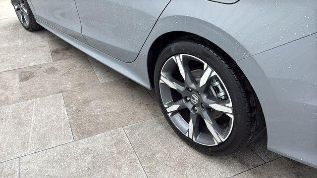 new 2026 Honda Civic Hybrid car, priced at $33,875