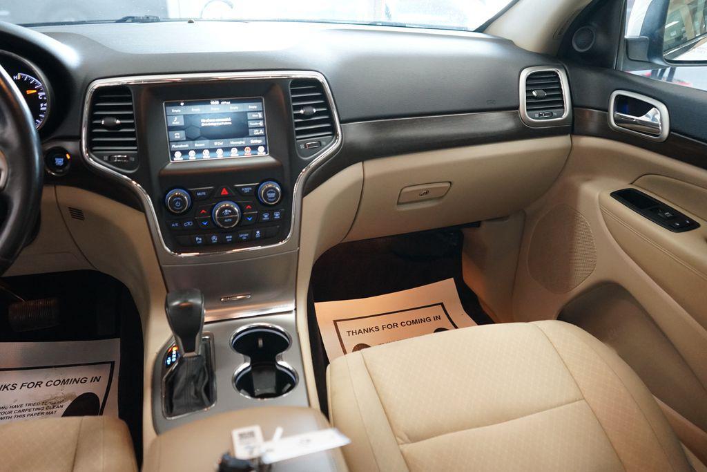 used 2018 Jeep Grand Cherokee car, priced at $15,255