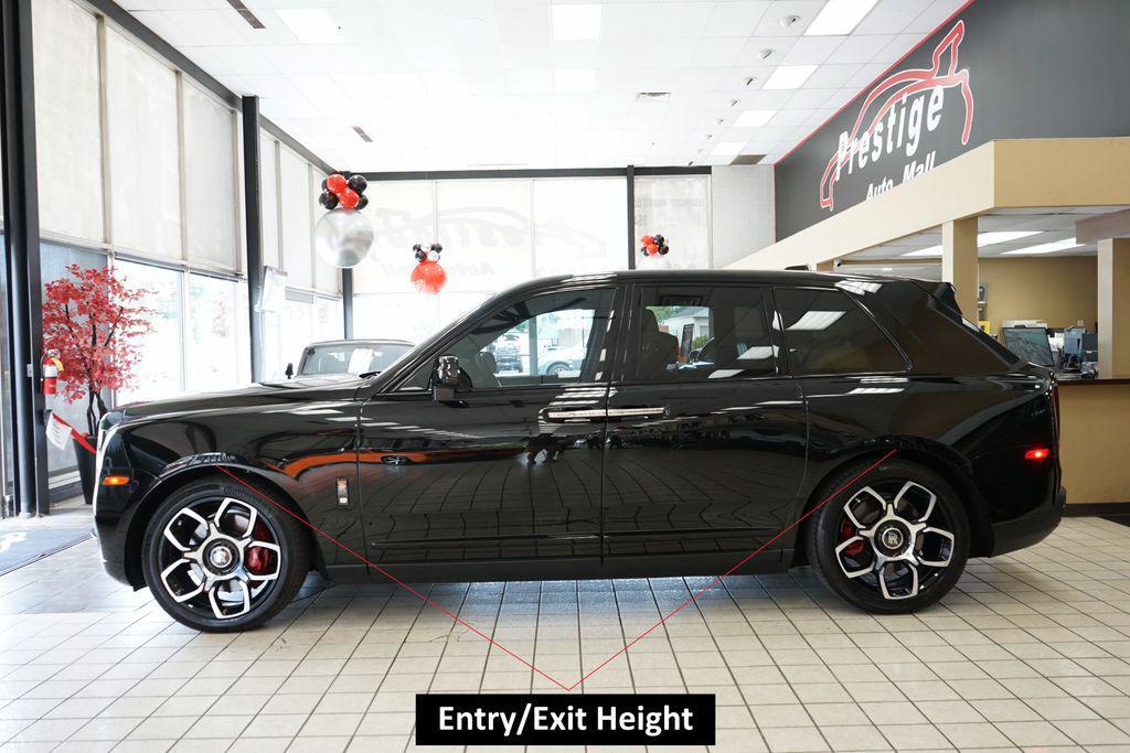 used 2022 Rolls-Royce Cullinan car, priced at $309,985