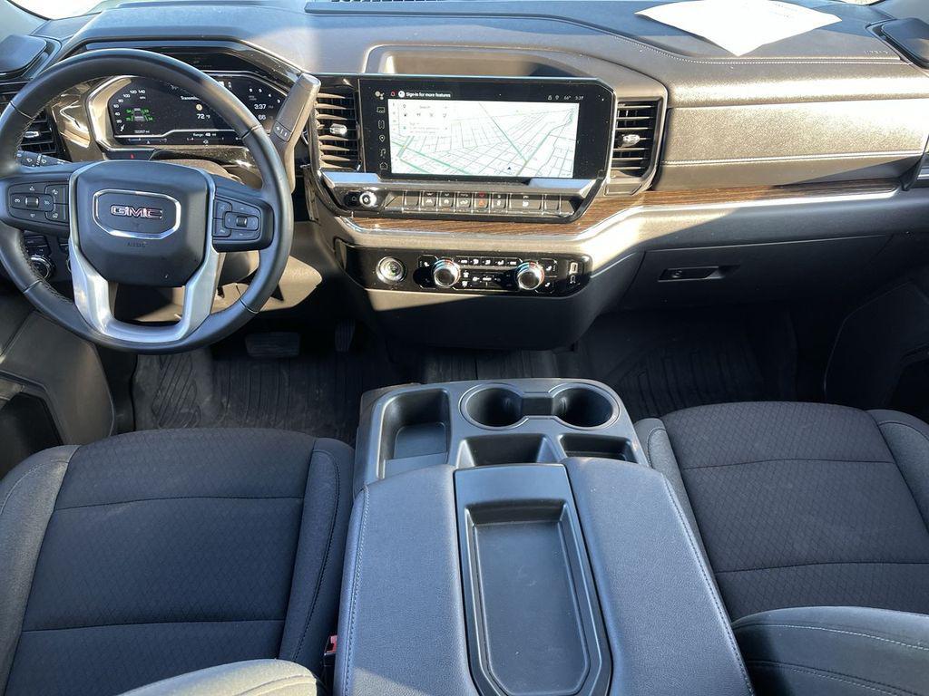 used 2023 GMC Sierra 1500 car, priced at $38,995
