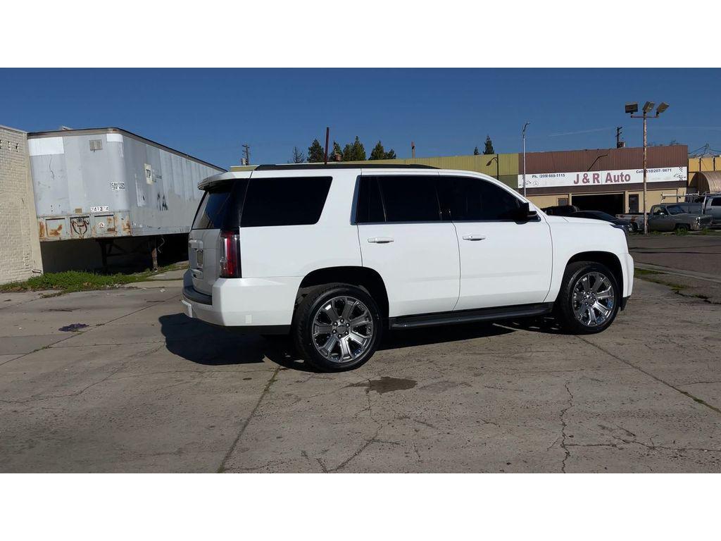 used 2018 GMC Yukon car, priced at $25,995