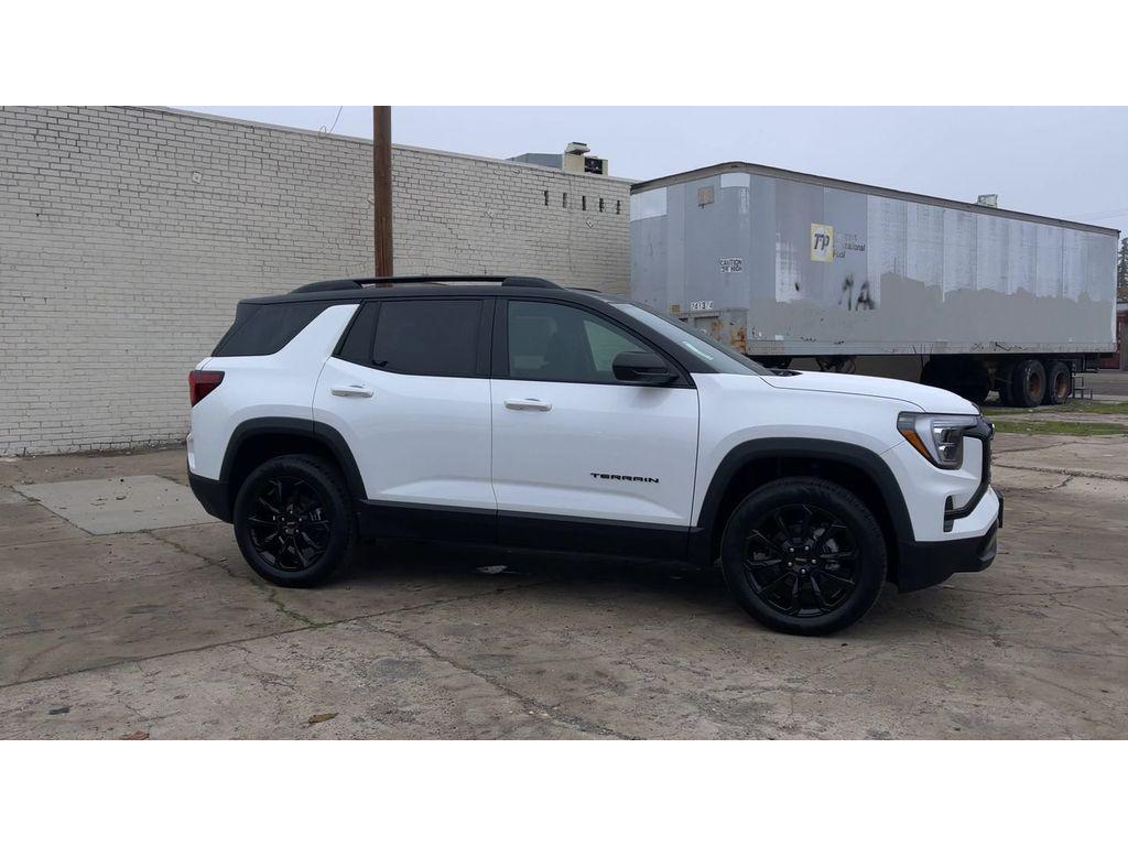 new 2026 GMC Terrain car, priced at $31,285