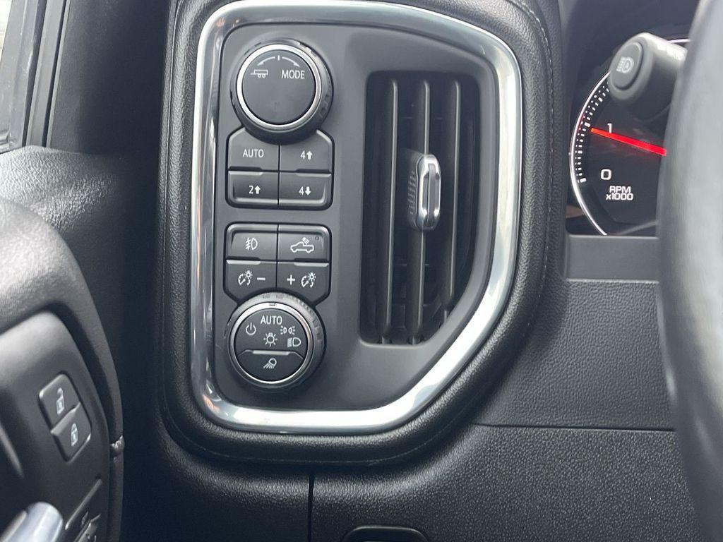 used 2022 Chevrolet Silverado 2500 car, priced at $65,988