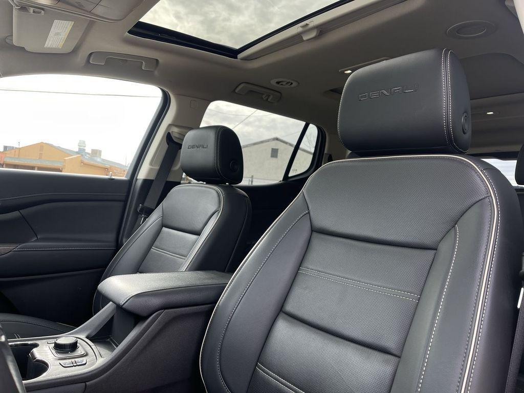 used 2022 GMC Acadia car, priced at $39,995