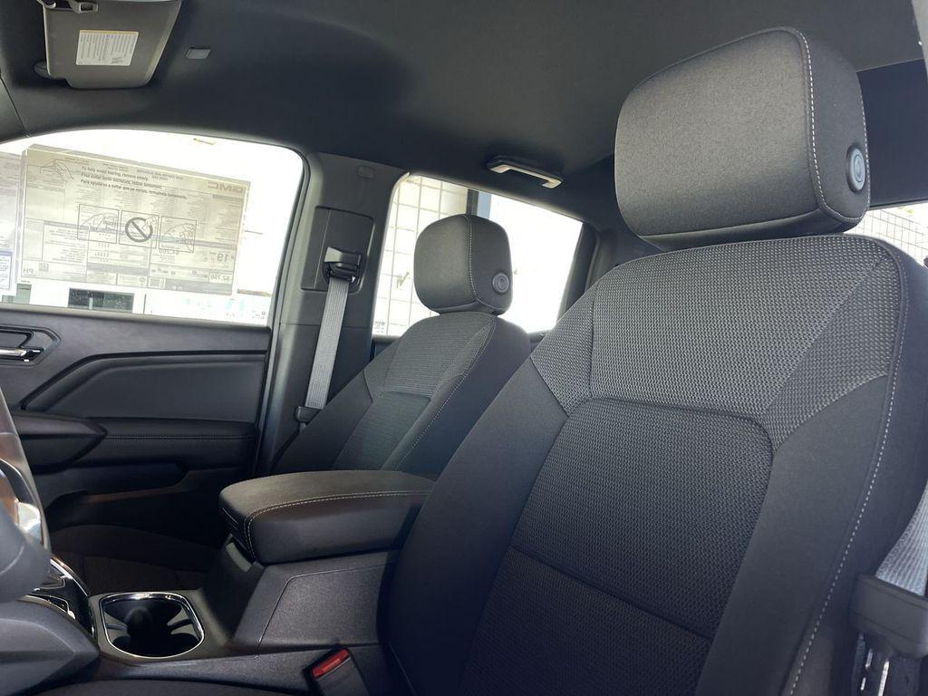 new 2025 GMC Canyon car, priced at $44,830