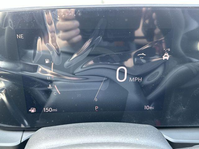 new 2025 Buick Envista car, priced at $24,279