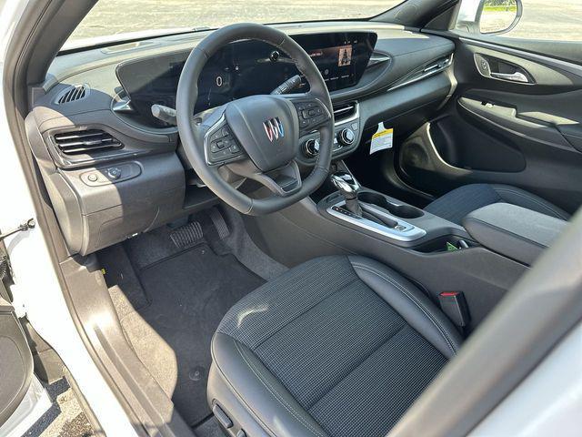 new 2025 Buick Envista car, priced at $23,839