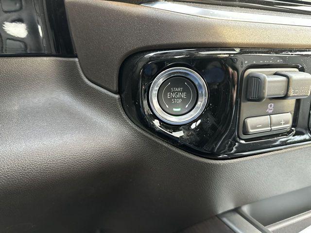 new 2026 GMC Sierra 2500 car, priced at $80,250