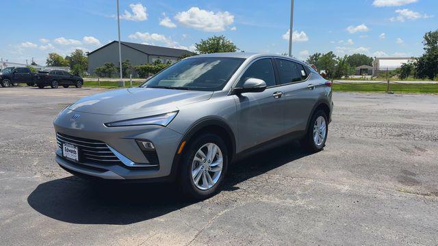 new 2025 Buick Envista car, priced at $24,279