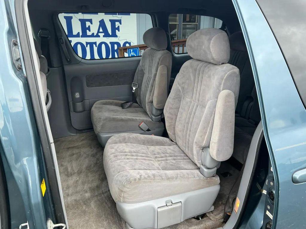 used 2002 Toyota Sienna car, priced at $3,999