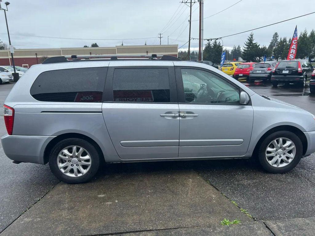 used 2007 Kia Sedona car, priced at $3,499