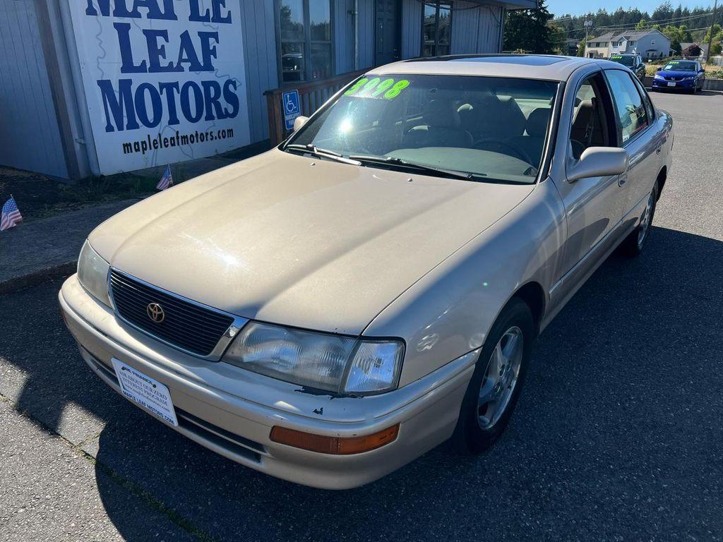 used 1997 Toyota Avalon car, priced at $2,999