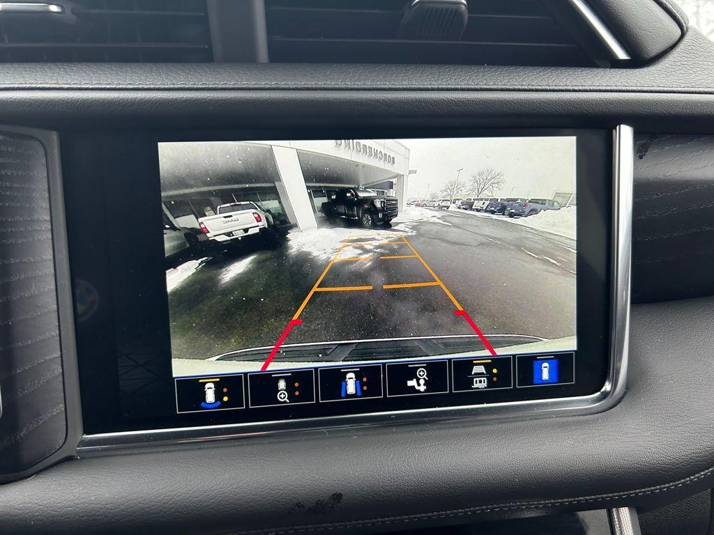 used 2022 GMC Yukon car, priced at $53,800