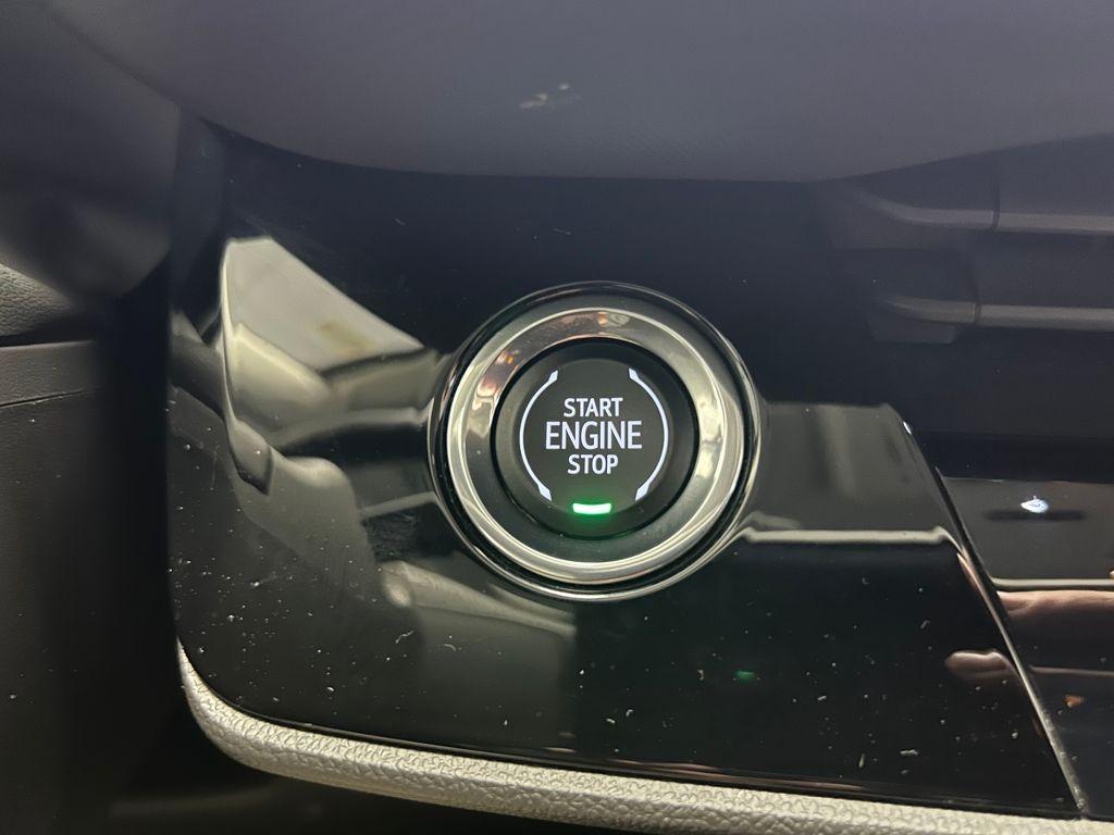 used 2024 Buick Envision car, priced at $24,500