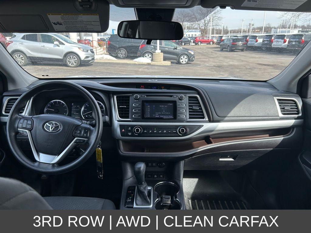 used 2017 Toyota Highlander car, priced at $21,500