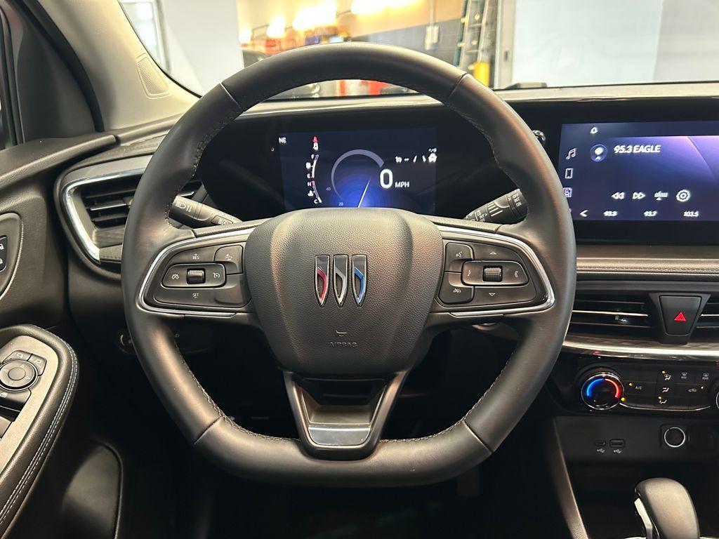used 2025 Buick Encore GX car, priced at $22,900