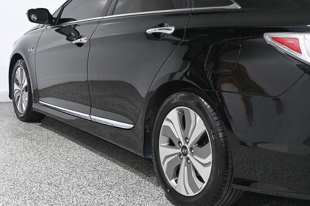 used 2013 Hyundai Sonata Hybrid car, priced at $5,995