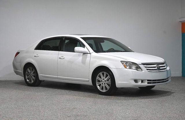 used 2005 Toyota Avalon car, priced at $4,995