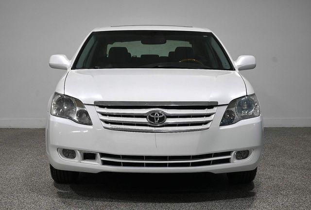 used 2005 Toyota Avalon car, priced at $4,995