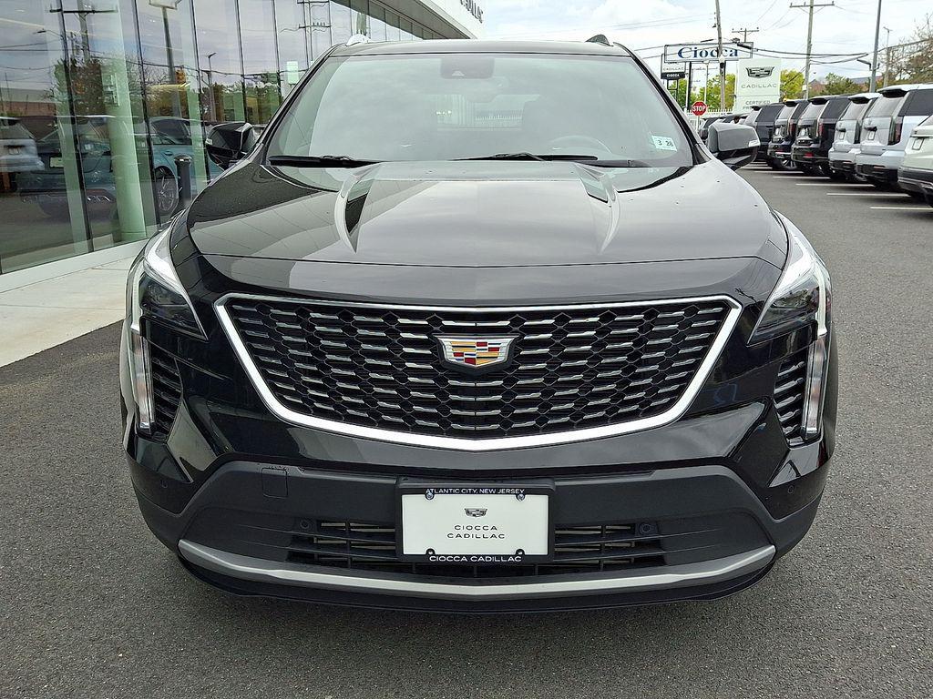 used 2023 Cadillac XT4 car, priced at $25,198