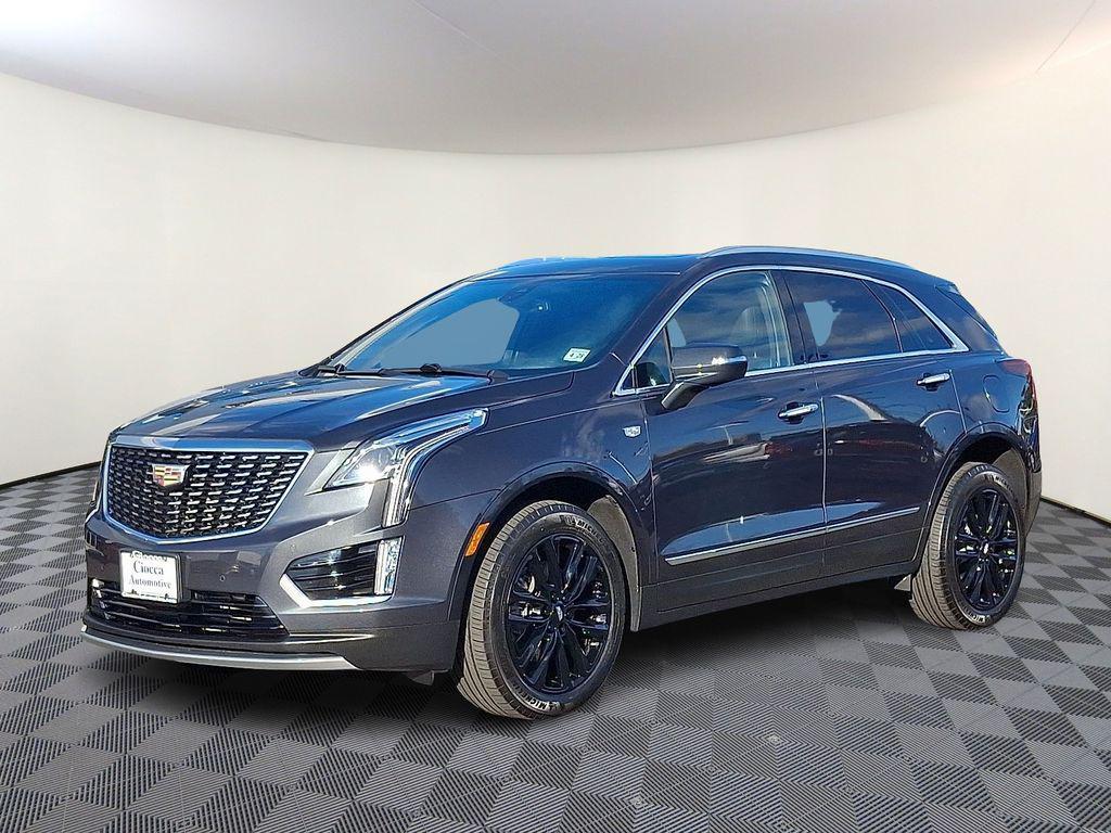 used 2022 Cadillac XT5 car, priced at $29,426