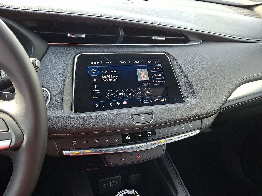 used 2022 Cadillac XT4 car, priced at $24,900