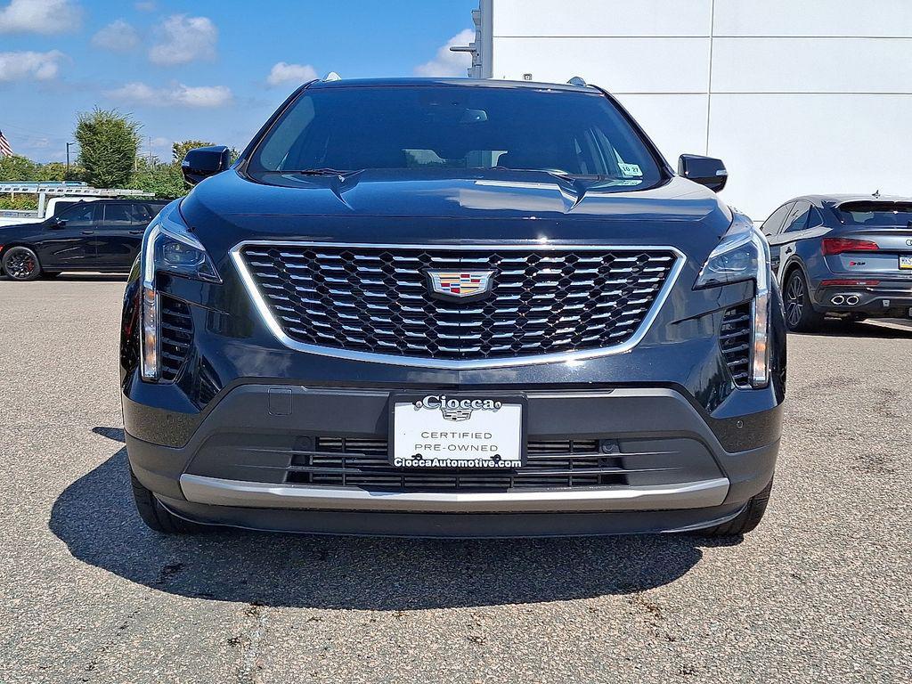 used 2022 Cadillac XT4 car, priced at $24,500