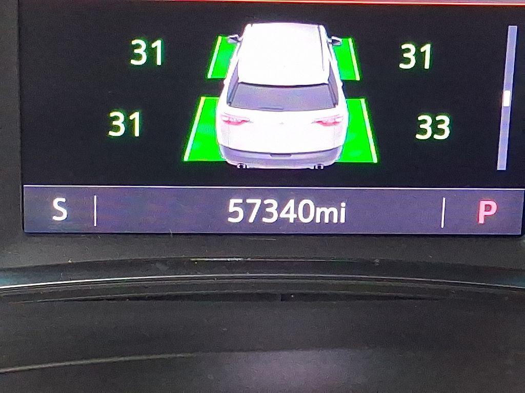 used 2023 Chevrolet Traverse car, priced at $29,900