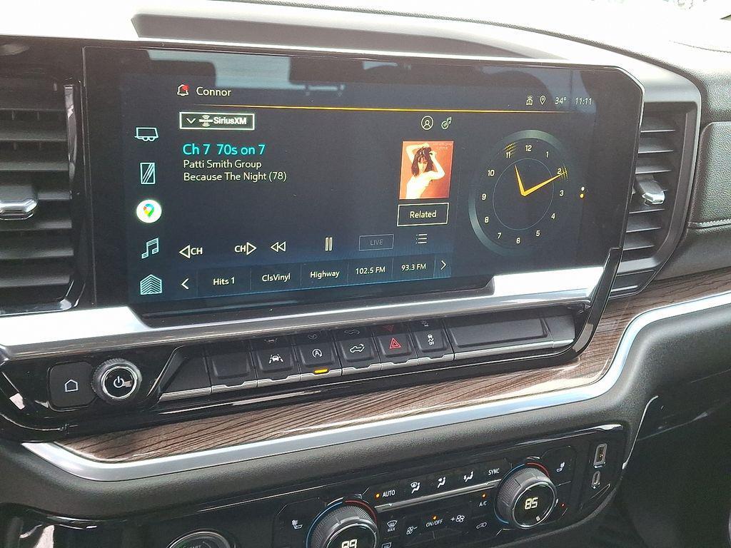 used 2022 Chevrolet Silverado 1500 car, priced at $35,900