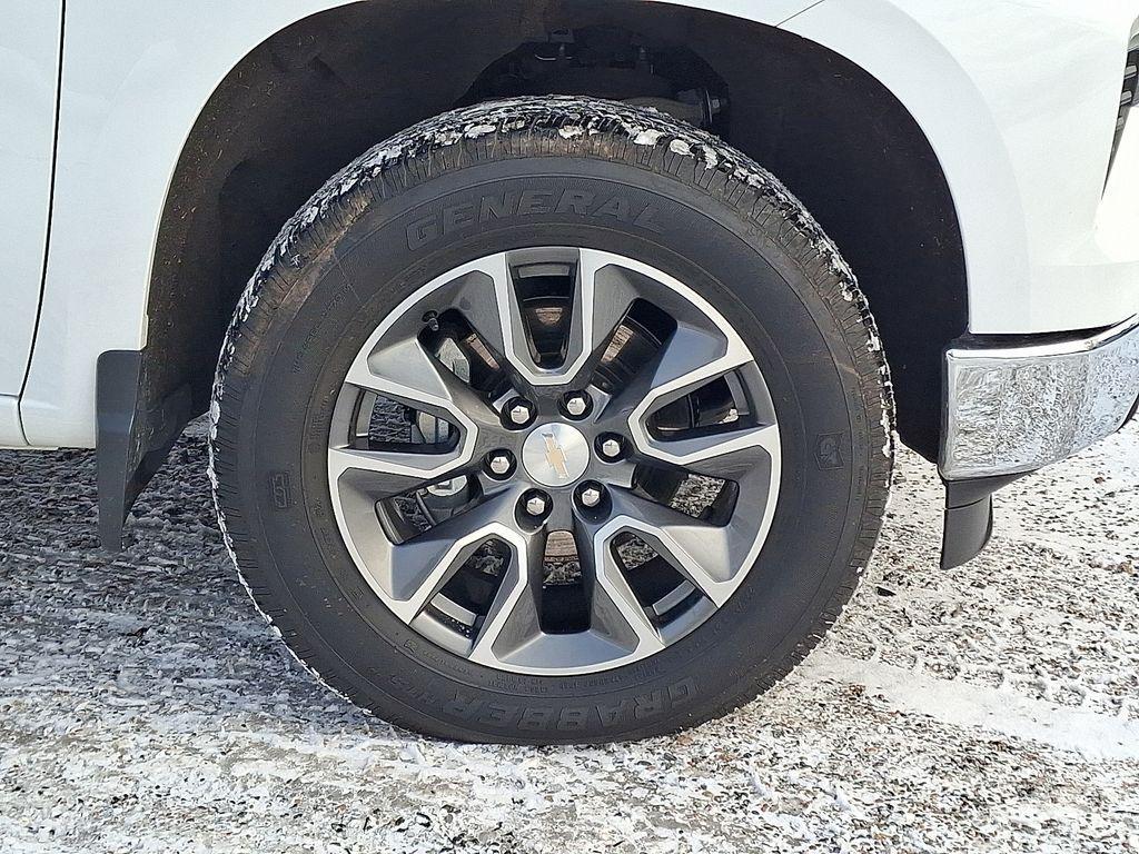 used 2022 Chevrolet Silverado 1500 car, priced at $35,900