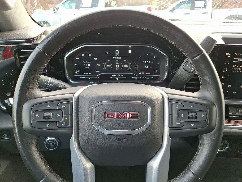 used 2022 GMC Sierra 1500 car, priced at $40,890