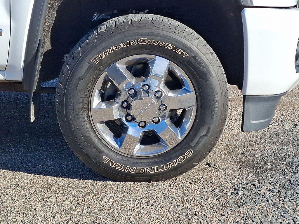 used 2016 GMC Sierra 2500 car, priced at $38,000