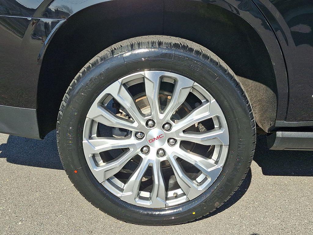 used 2023 GMC Yukon car, priced at $59,668