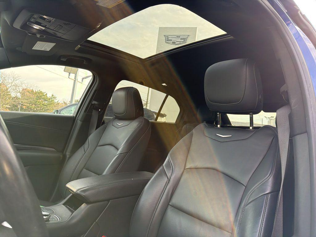 used 2023 Cadillac XT4 car, priced at $28,499