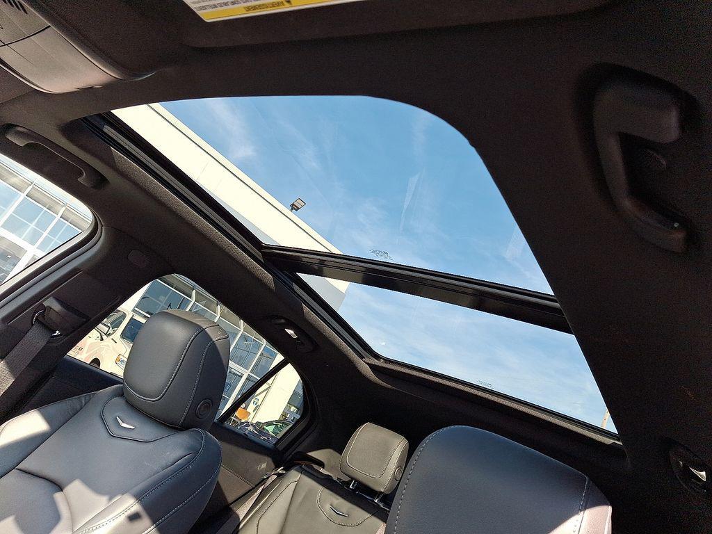 used 2023 Cadillac XT4 car, priced at $26,500